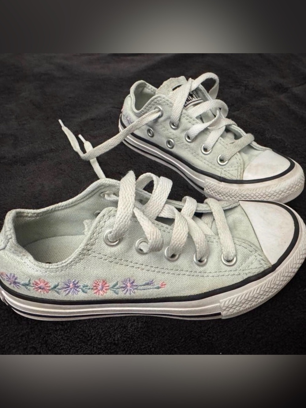 Converse Kids Low-Top Sneakers with Pastel Floral Embroidery - Light Mint
